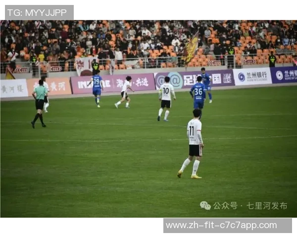 激情四溢的足球进球背景音乐让你感受比赛的热血与荣耀 激情四溢的足球进球背景音乐让你感受比赛的热血与荣耀